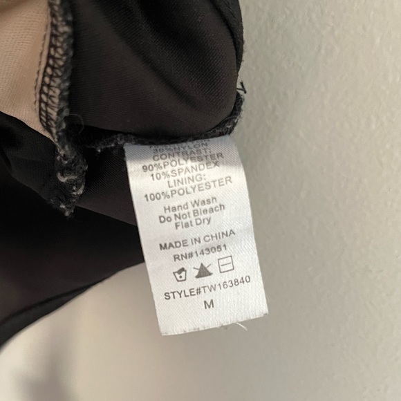 Windsor Lace Bodysuit - Picture 4 of 5